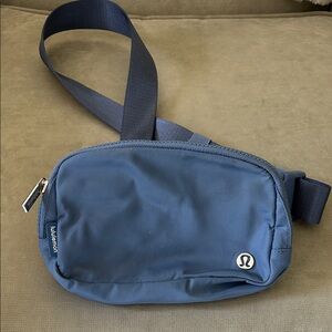 lululemon athletica Slate Blue Belt Bag
